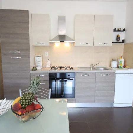 Leonardo B2 Mit Terrasse By Interhome Rabac