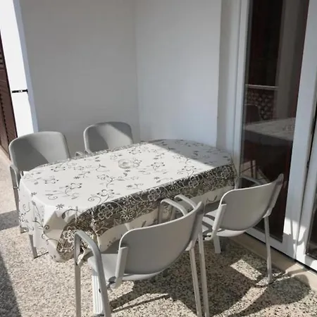 Leonardo B2 Mit Terrasse By Interhome *